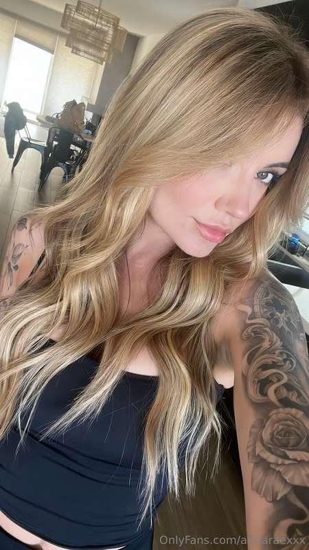 LIVE TONIGHT @7PM PST I BETTER SEE YOU THERE 💕 I squirted on..