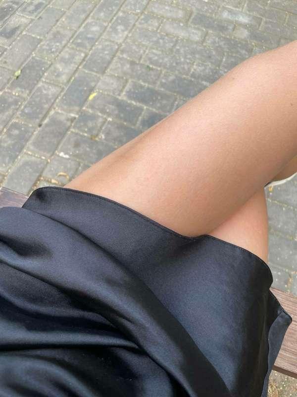 thoughts in the summer 🖤🌞, are you already cold? #nopanties ..