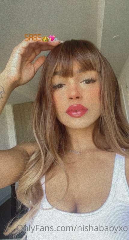 Playing around with wigs 😂