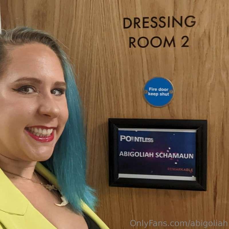 My episode of Celebrity Pointless Airs tonight on BBC ONE. 7..