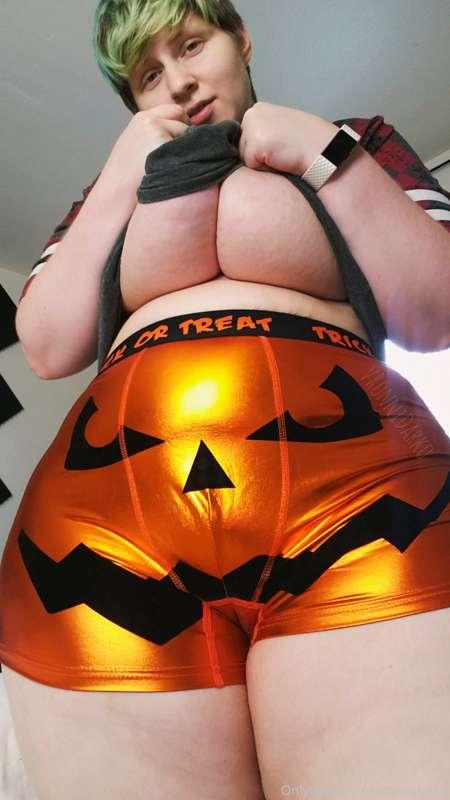 thecurvyprince image #0