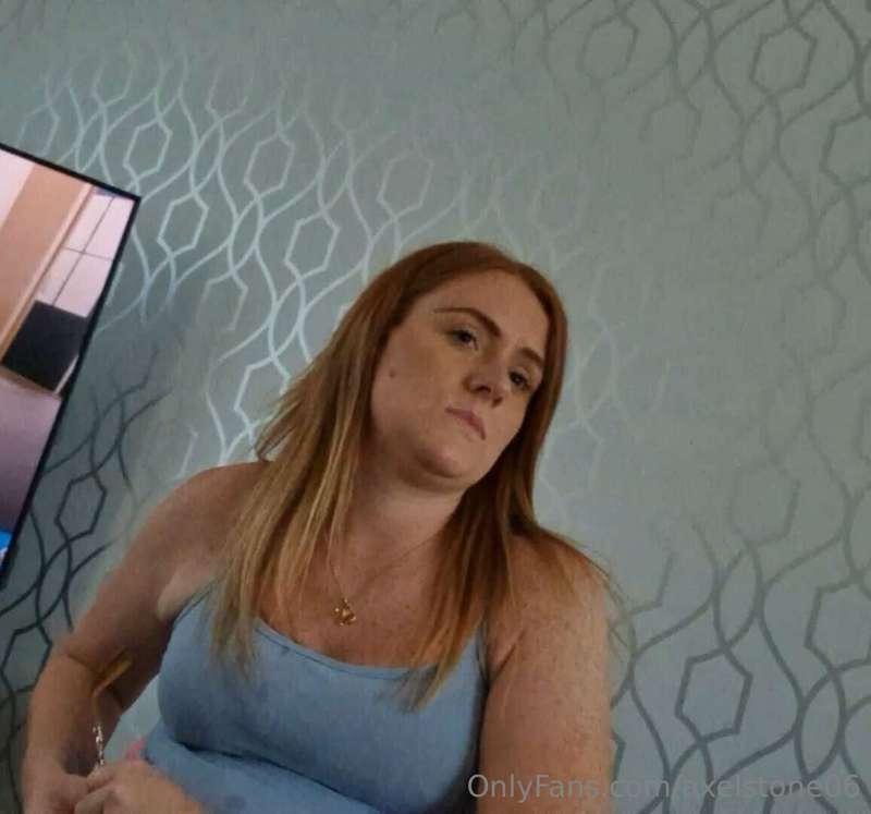 Redhead sis in law