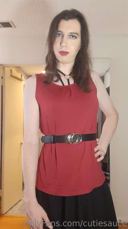 Gonna be posting some casual outfits! Let me know what you g..