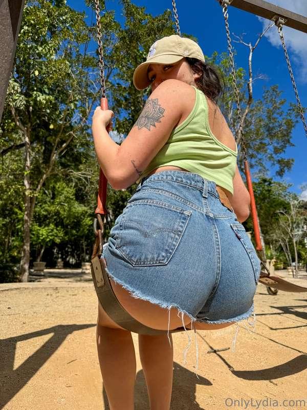 would you want to be next to me or under me? 😝