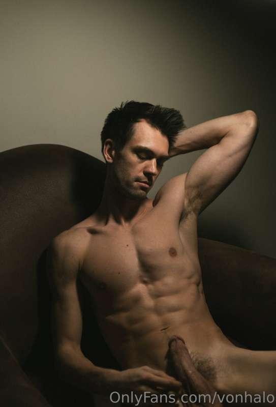 Kinda did an impromptu photoshoot for you guys last night at..