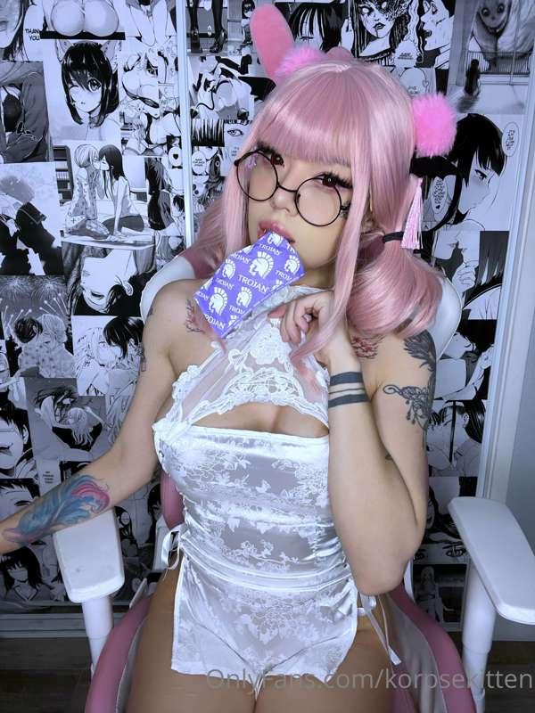korpsekitten image #1