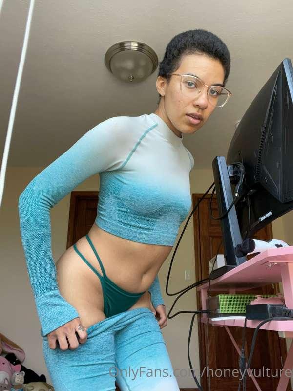 POV you walk in on me changing out of my gym clothes