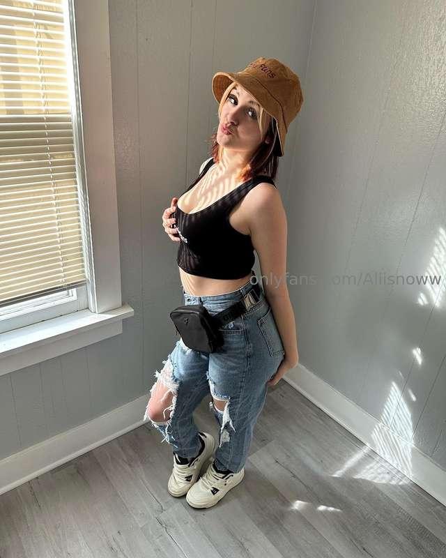 Every dollar you spend on me goes to bettering Alii Snoww an..