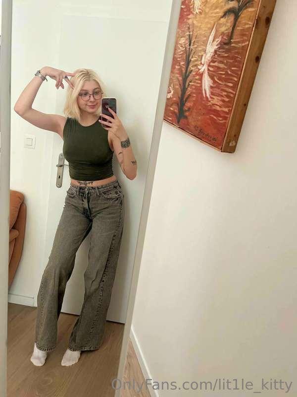 lit1le_kitty image #1