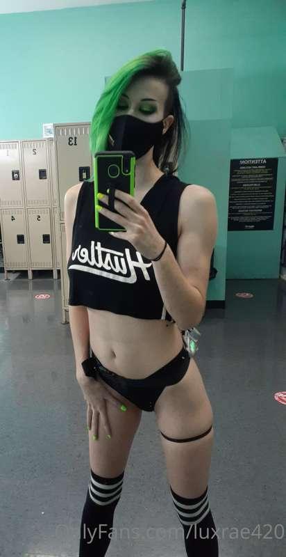 💚👽💀