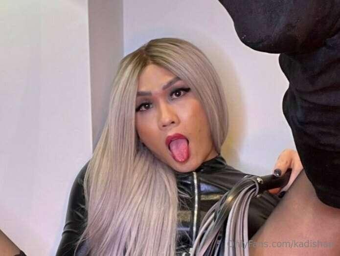 I've heard 𝐃𝐎𝐌 𝐌𝐎𝐌𝐌𝐘 @lilyuw88 does the most humiliating SPH..