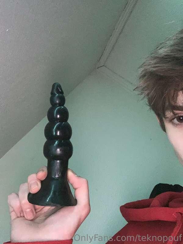 if you want a private photo or video with this toy ask me in..