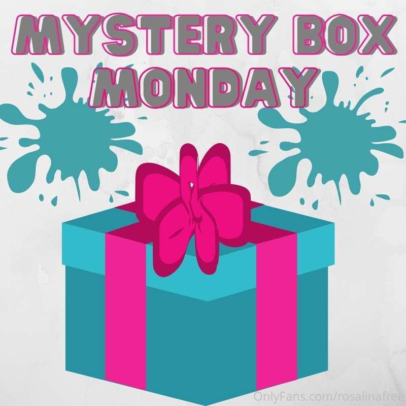 ***MONDAY MYSTERY BUNDLE***
😎TEST YOUR LUCK!🍀 

*What will y..