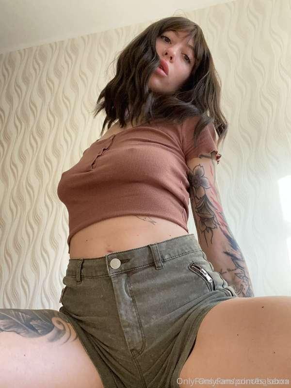 🔥@magu1515 @magu1515🔥  Rich daddy, I'm your naughty girl 🍑 J..