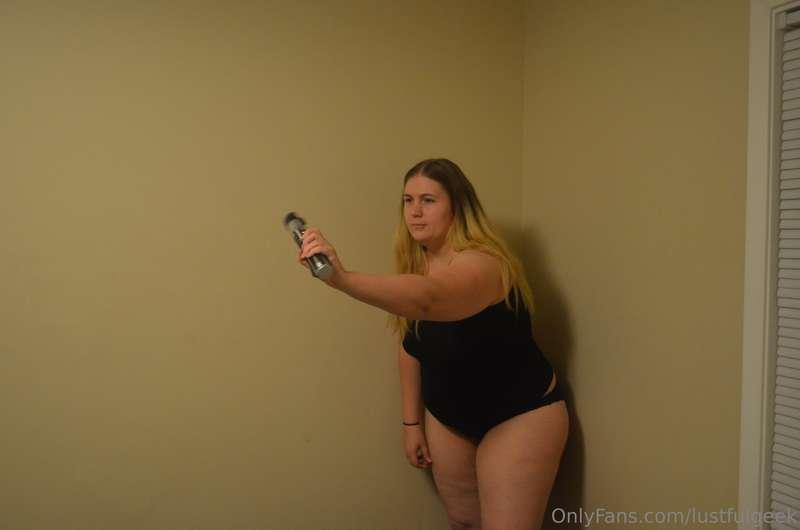lustfulgeek image #8
