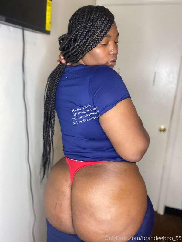 Can you help me pull my pants up 😋💦🍑💙 #Likeeeee #tip1