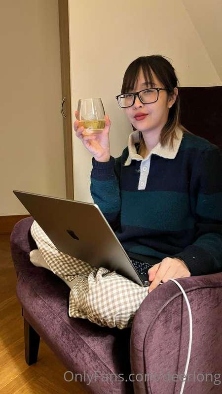Cheers! for my new video 
hope you enjoy 😆
