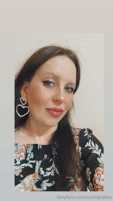 nylongoddes image #2