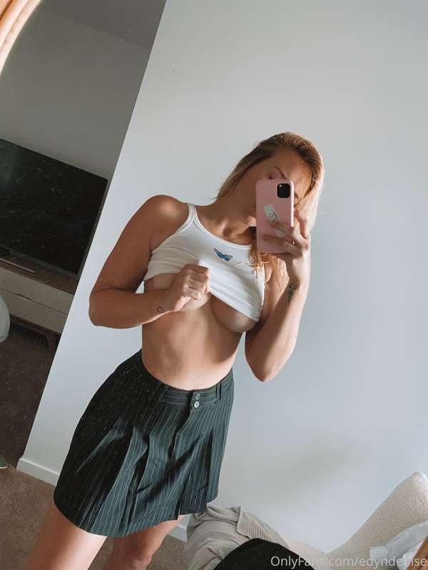 😝