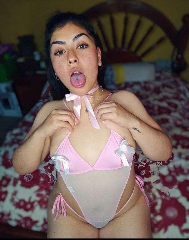 😈My friend @malditocapricornio is sending free nudes to the ..