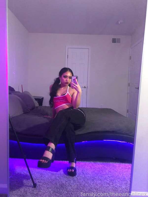 theeangelinex image #5
