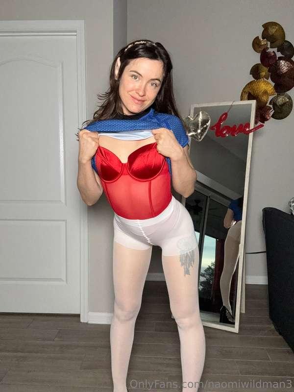 naomiwildman3 image #4
