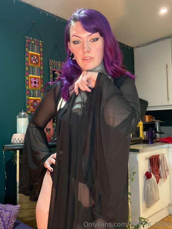 loving my sheer robe!