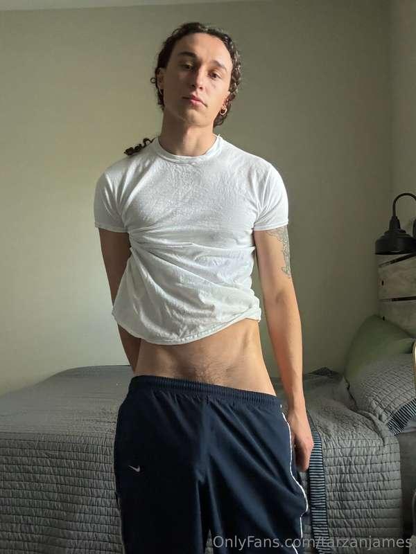 Waiting for your request… let’s make it hot 😈