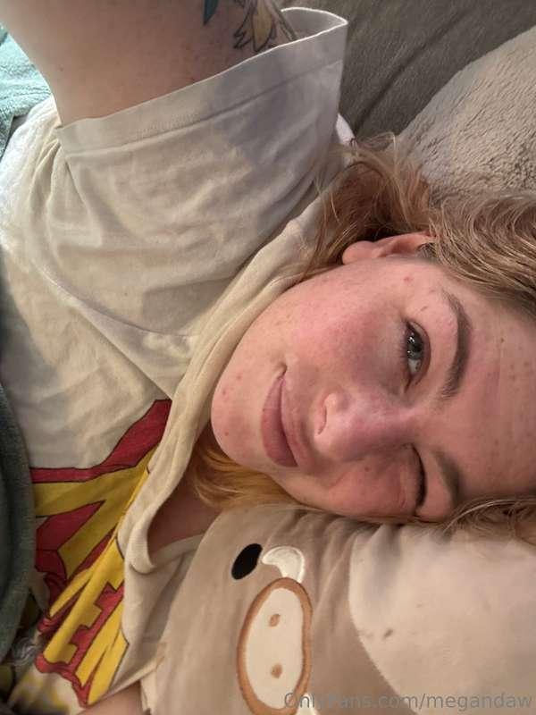 Hi, pookies - i have a fever :( pls bear with me 