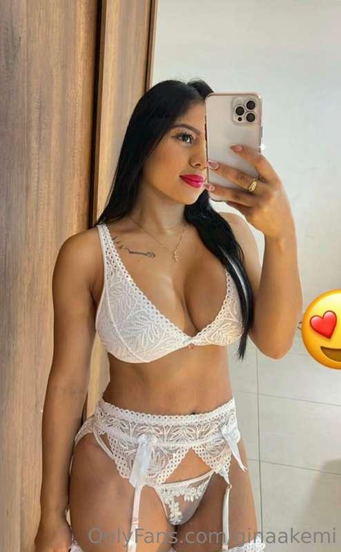 Would you like to come over here? and make me wet🔥🔥 send you..