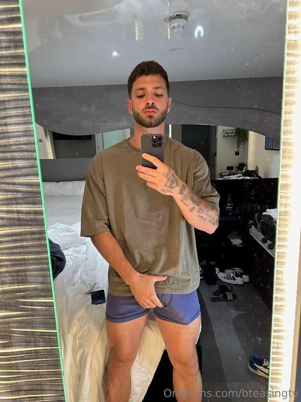 Dm me when ur online😍