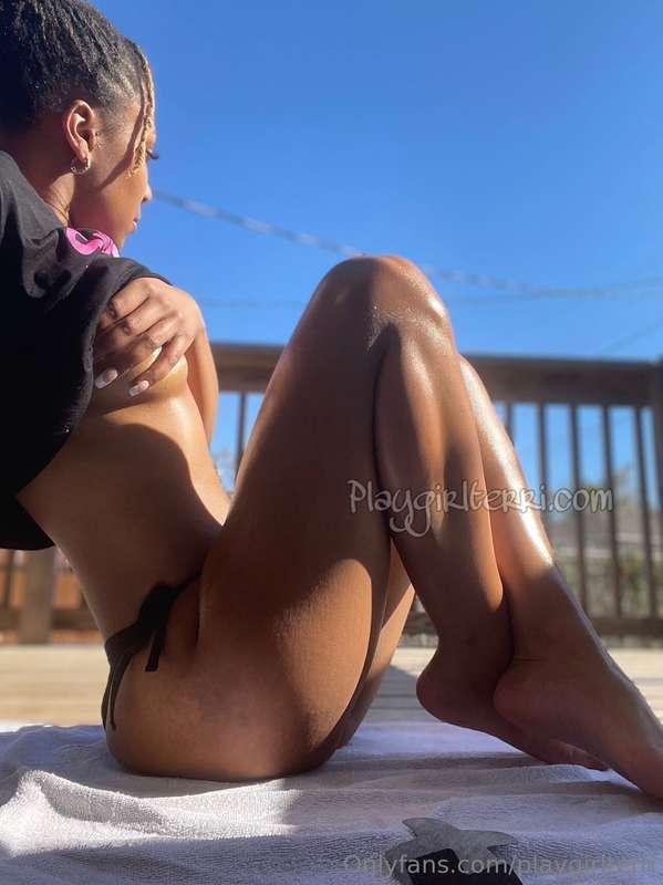 Muahhhh Gimmie a kiss baby😚😚  Main page @playgirlterri
