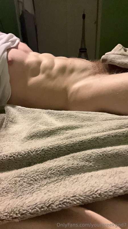 Lick me up and down😋