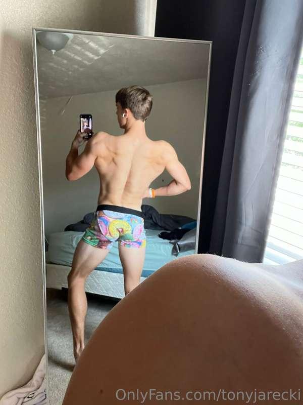 Back shot📸