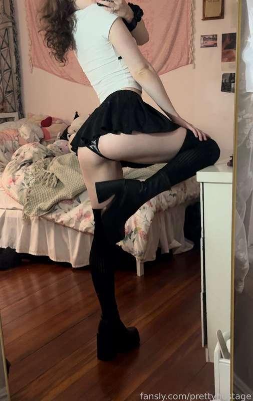 prettyhostage image #2