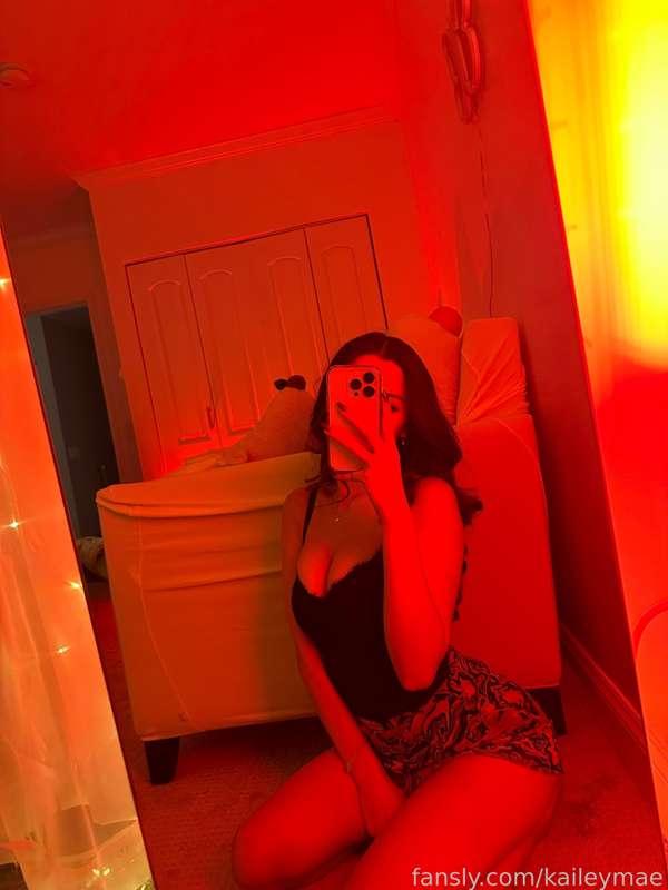 kaileymae image #3