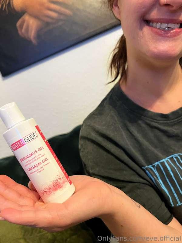 eve.official image #0