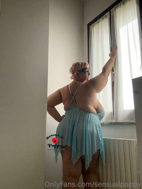 let's start the weekend guys...🤤😚😋😘