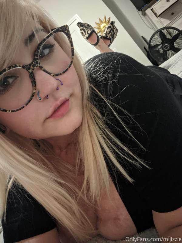 Some pictures from the other night .