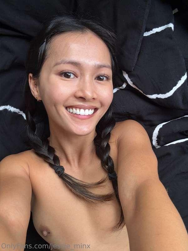 Post (naked) yoga glow 😚