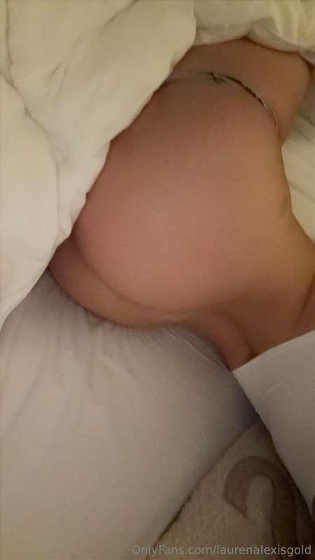 laurenalexisgold main image