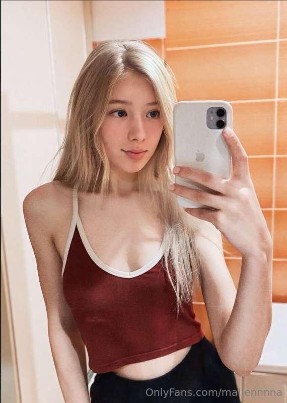 🟢CLICK HERE - @hello_julie 🟢
This cutie is online and horny!..