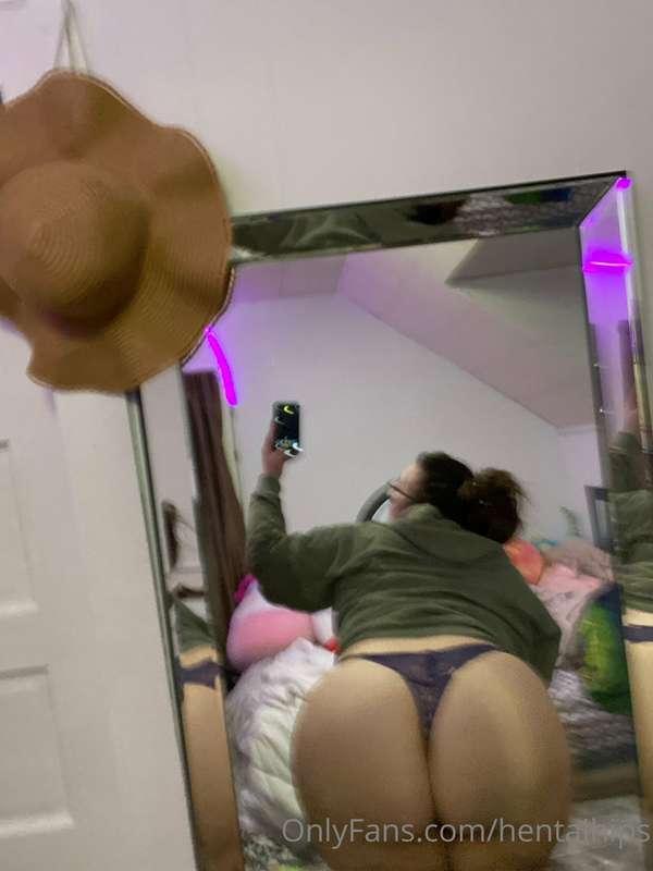 hentaihips image #5