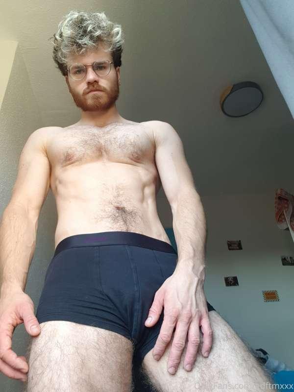Really want to fuck someone's face😤