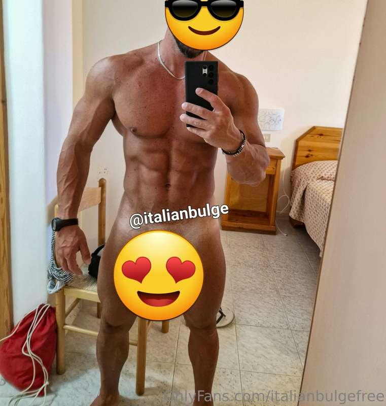It's always HARD... to wake early 😬😂😉

Go to my VIP profile ..
