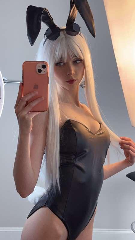 Gojo Bunny Suit Preview