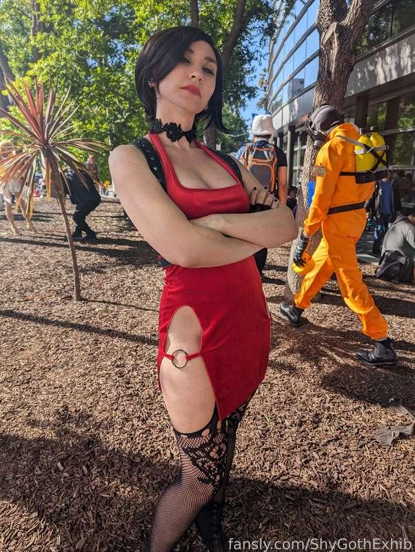 shygothexhib image #2