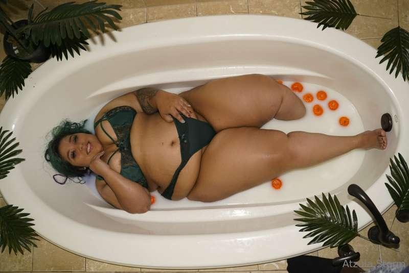 Milk bath shot