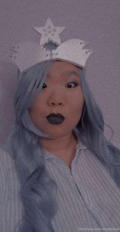 Some cute Halloween content coming tomorrow!