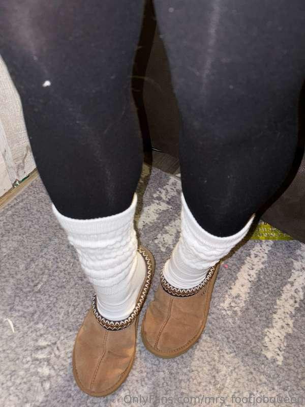 mrs_footjobqueen image #10